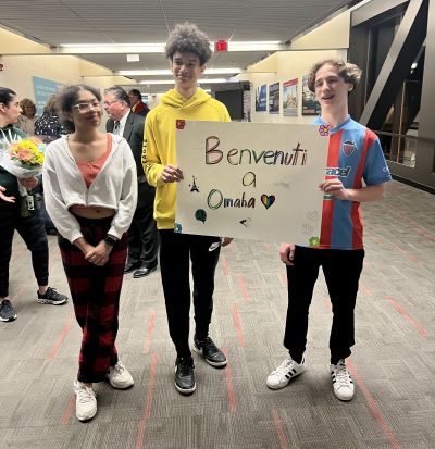 Carlentini-Omaha-Association-USA—Inc——Welcoming-Carlentini-kids.jpg