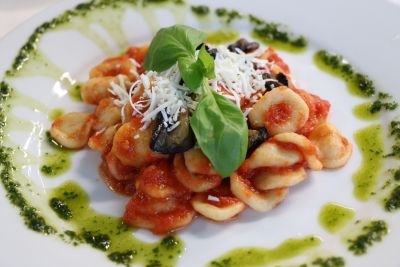 Gourmet-Girls—-pasta-alla-Norma.JPG