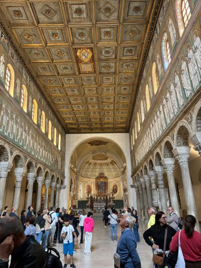 AIS-Phila—-Ravenna-s-Basilica-of-Sant-Apollinare-Nuovo.jpg
