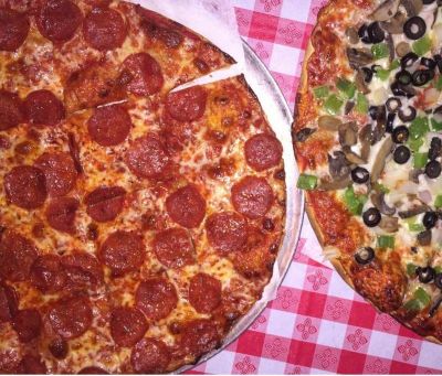Zaffiros—-pizzas.jpg