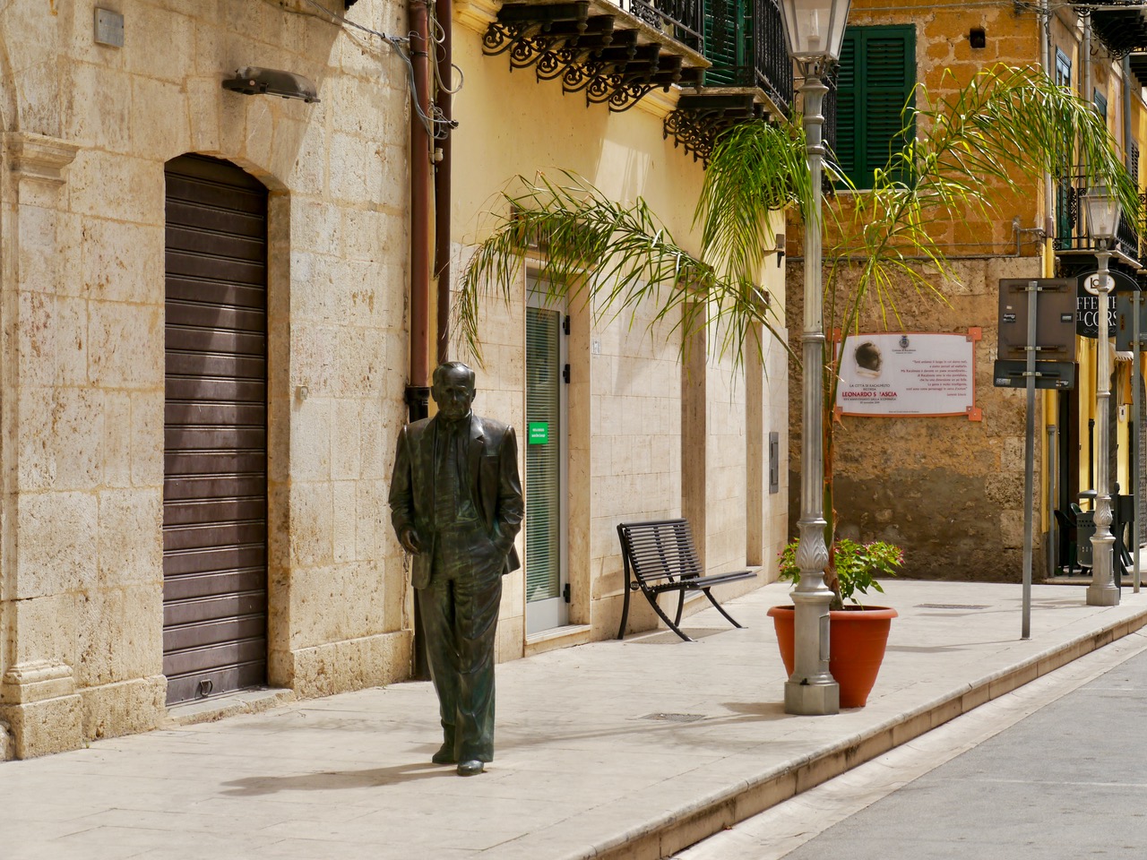 La-RosaWorks—-Leonardo-Sciascia-in-Racalmuto.jpeg